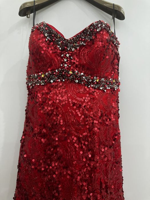 Вечернее платье платья