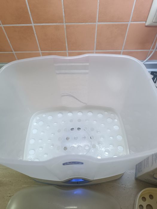 Стерилизатор для бутылочек Chicco