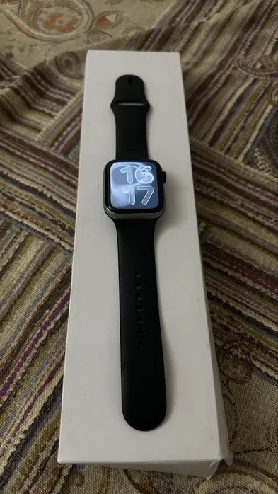 Apple watch 6 (44mm)