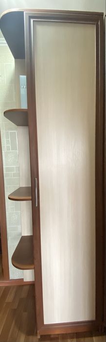 Продам шкаф в хорошем состоянии
