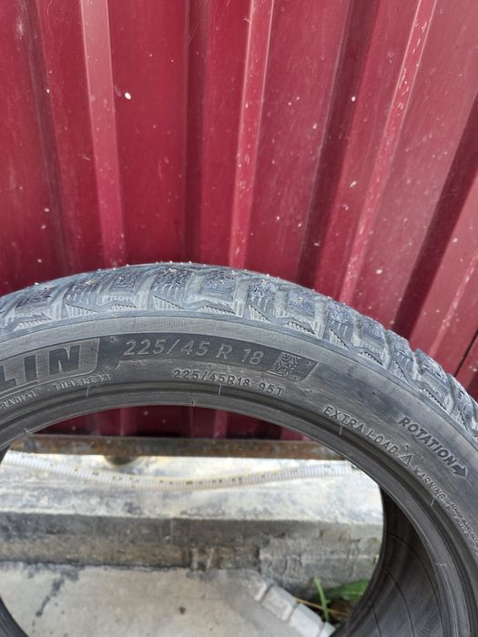 Зимни Мишлен x-ice NORTH4+шипи