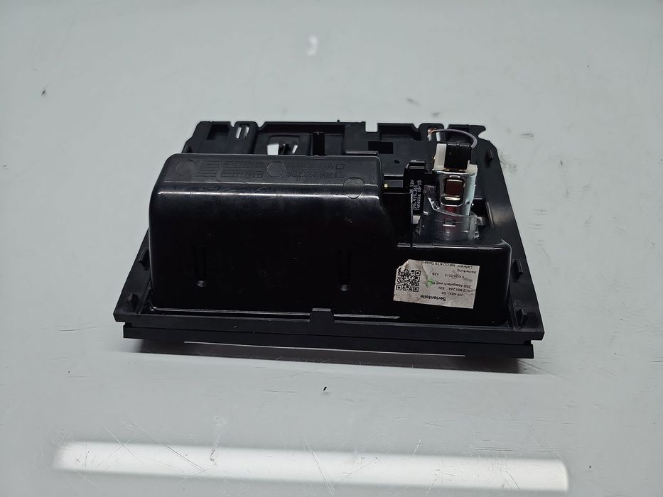 Scrumiera Volkswagen Passat B8 (3G2) [Fabr 2015-prezent] 3G2863284