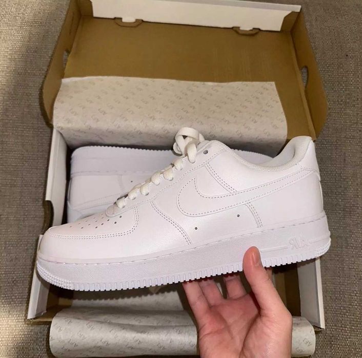 Nike Air Force 1 07' Triple White (36-47 номер)