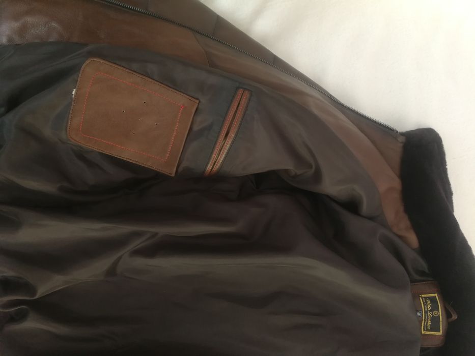 Продавам кожено яке