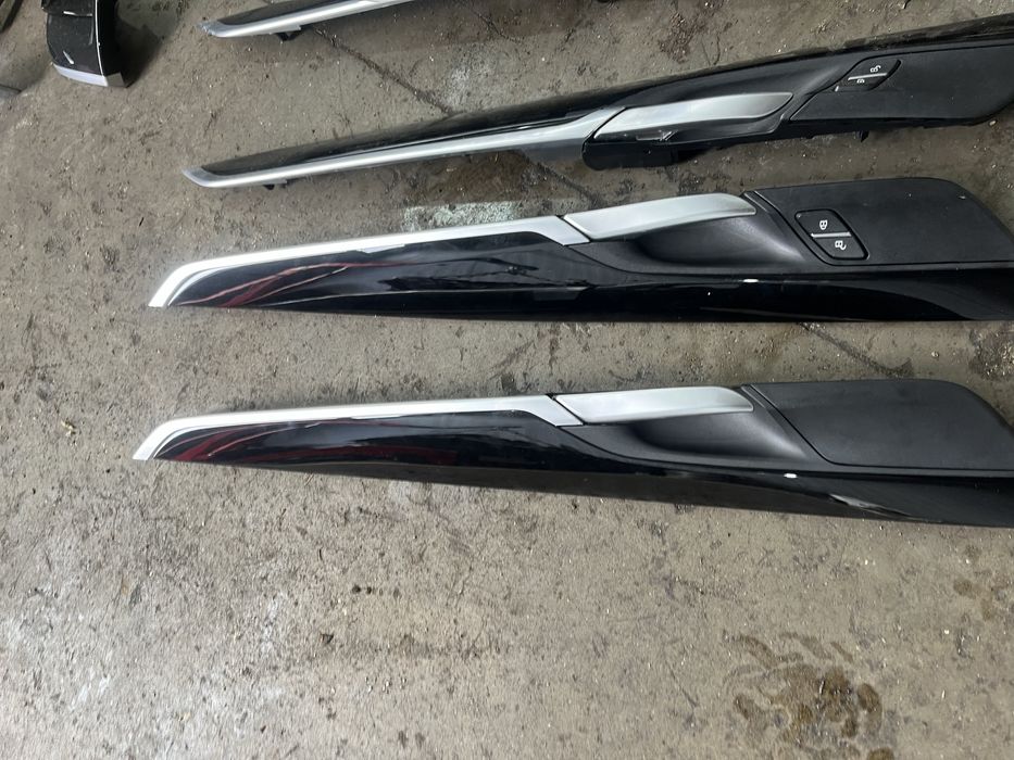 Интериорни лайстни бмв х5 ф15 ( interiorni laistni bmw x5 f15 )