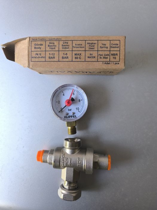 Продам редуктор давление воды