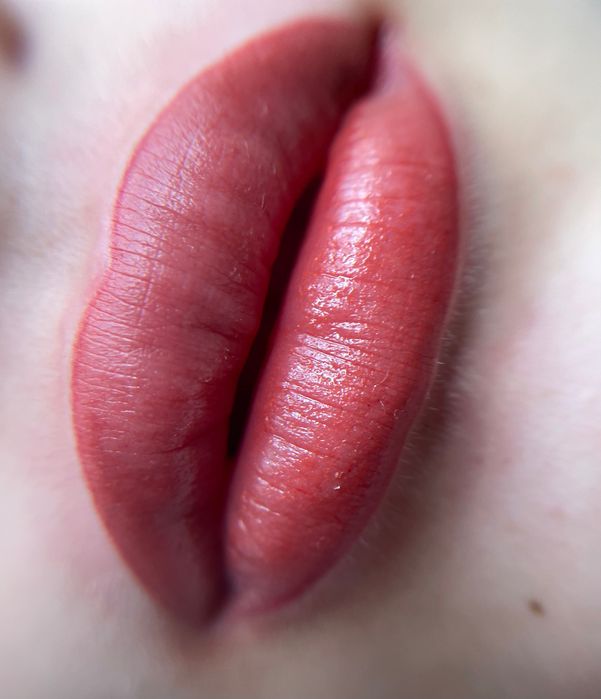 Micropigmentare și tatuaje București!