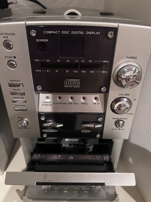 Музыкальный центр