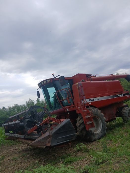 Case axial 2366 Combina