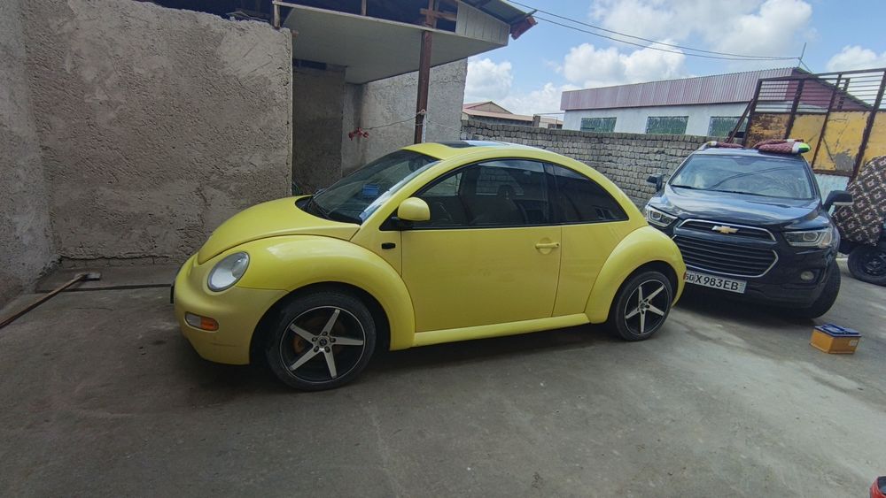 Volkswagen juk 2000