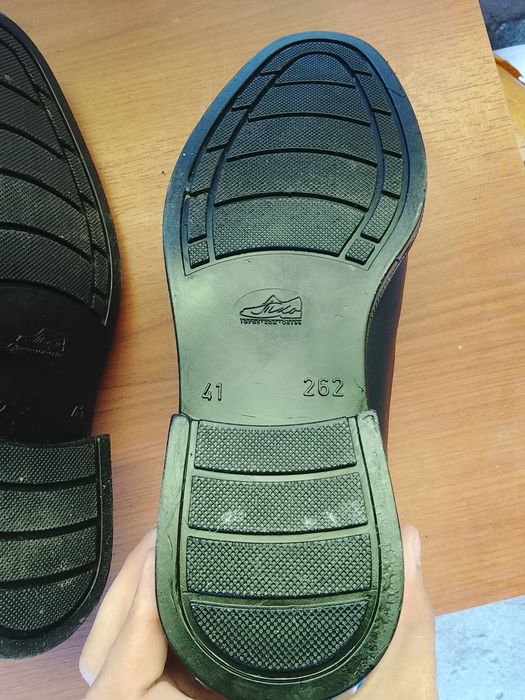 Продам летние туфли