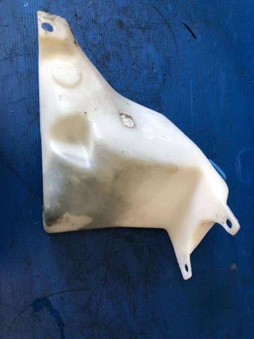 vas lichid parbriz vw lupo 2003