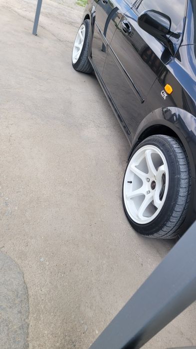 Продаются спортивные японские диски R17