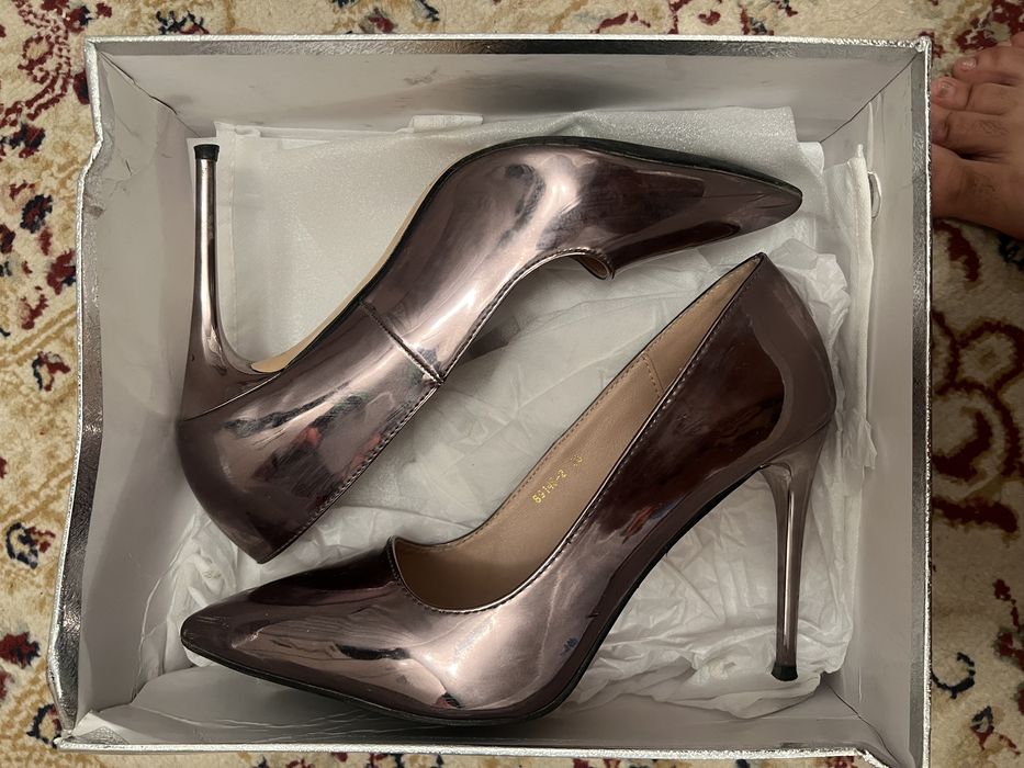 Туфли сатылады