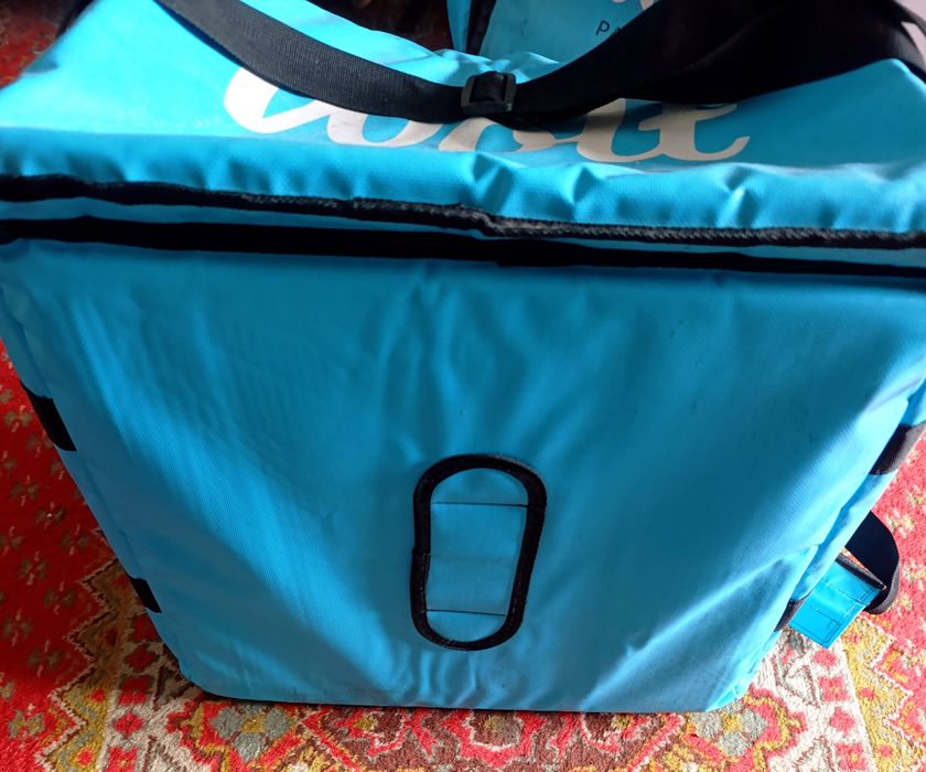 Продам сумку wolt