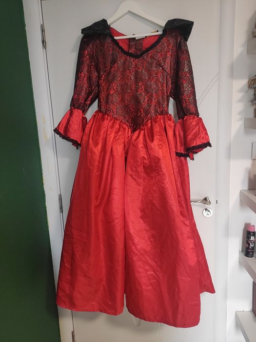 Рокля за ретро снимки