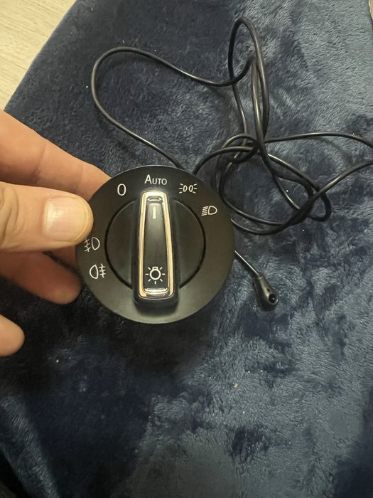 Comutator lumini AUTO + senzor – Nou – Compatibil VAG