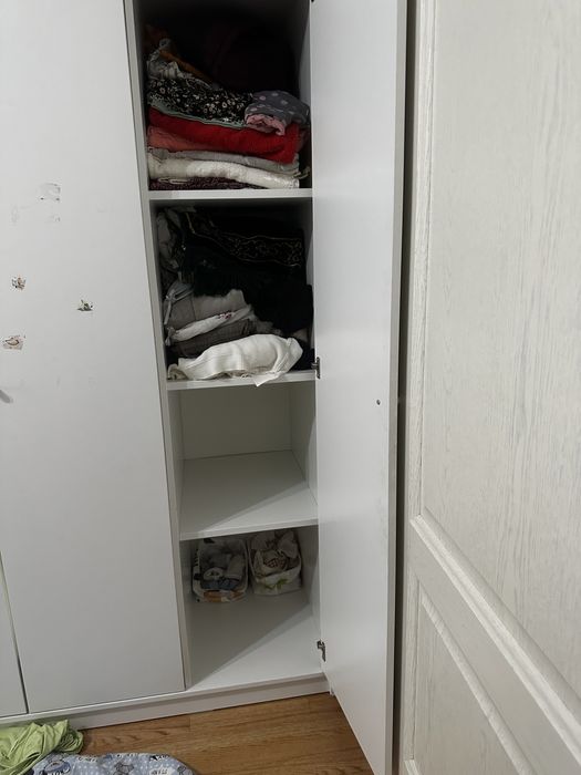 Срочно продается шкаф Икеа