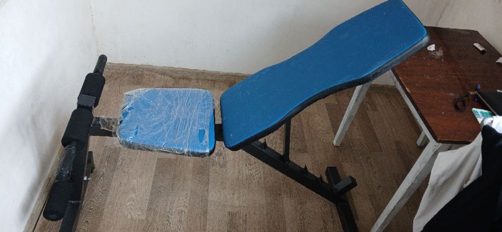 trenajyor skameyka va gantellar sotiladi sifatli baquvvat ganlet 12 kg