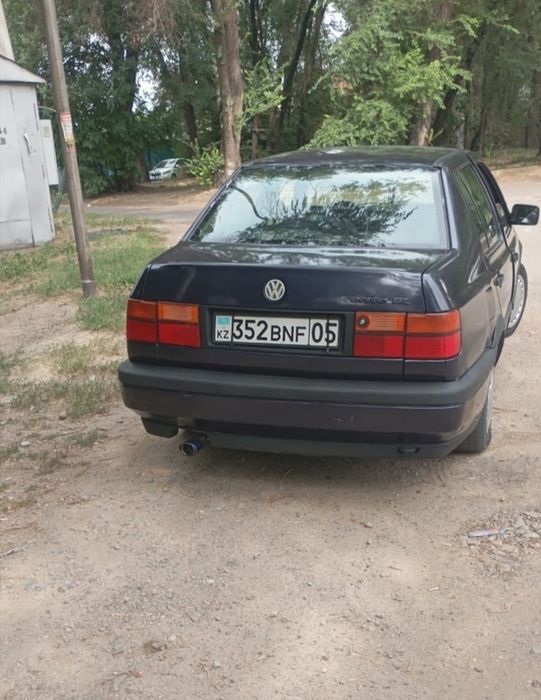 Продаю машину срочно