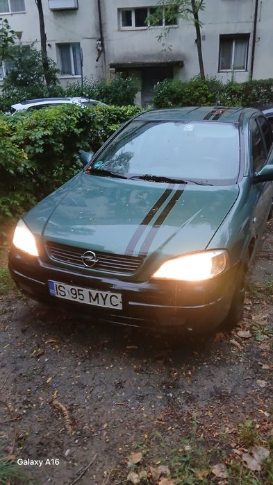 Opel Asta G 2004