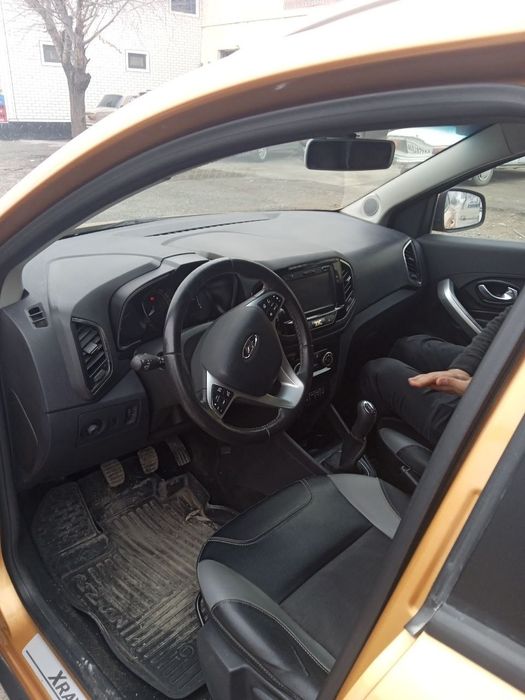 Lada xray cross 2019