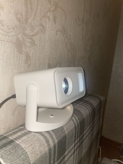 Проектор 4к/1080 /домашний кинотеатр