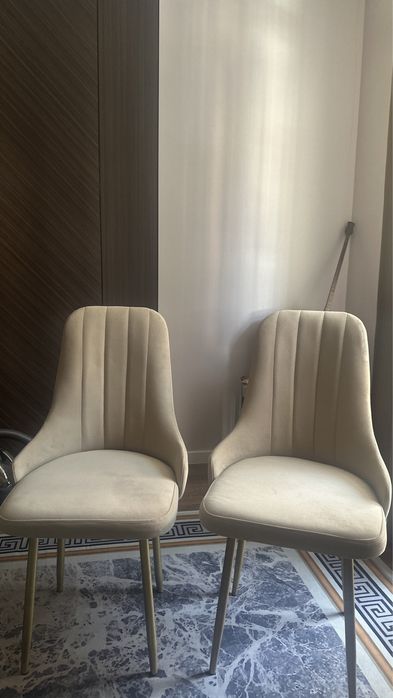 Орындықтар сатылады