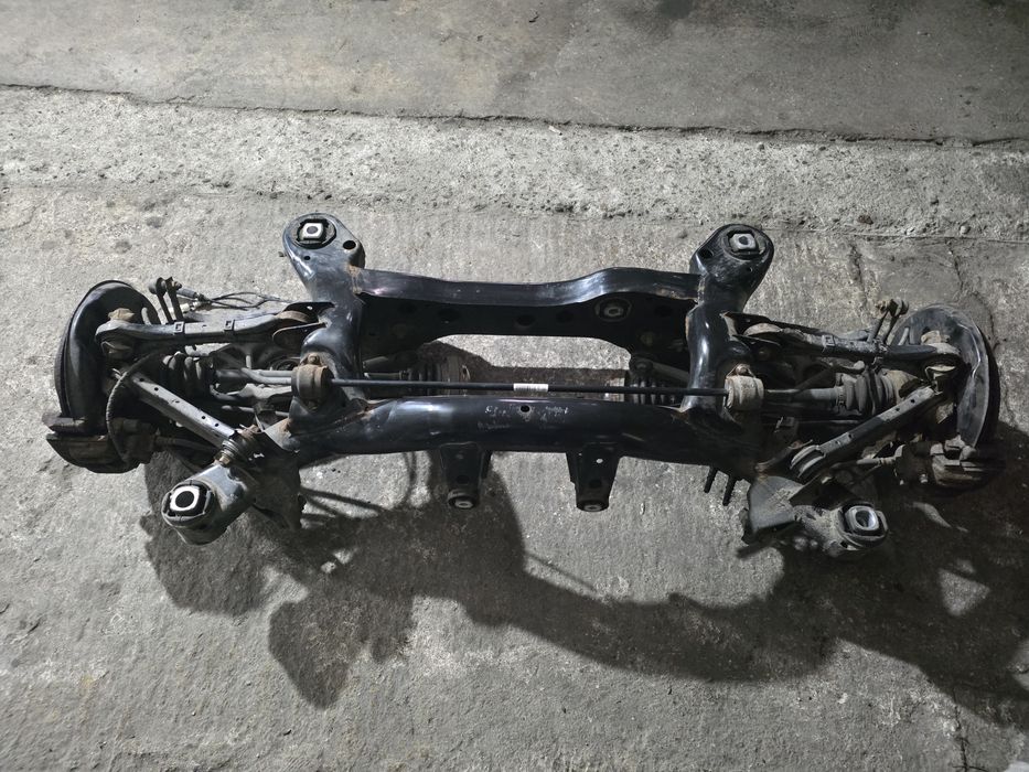 Punte spate BMW E90 E91