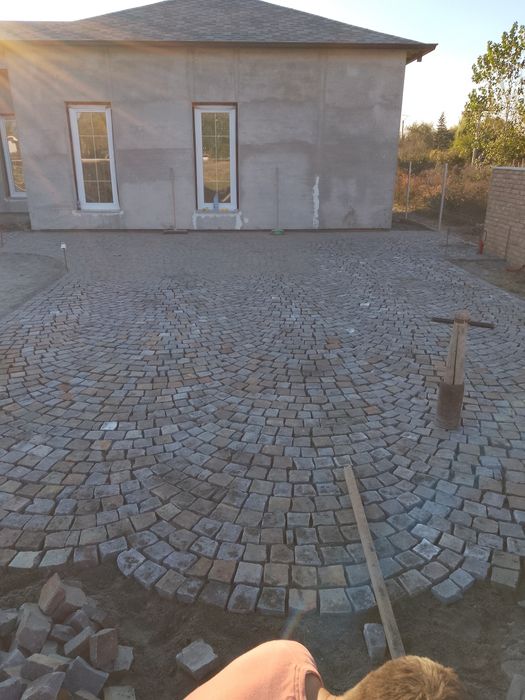 Piatra cubică andezit