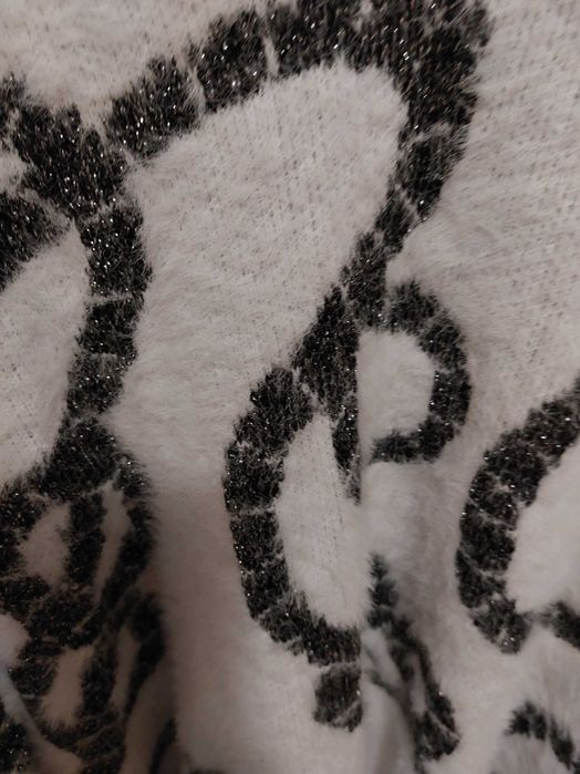 Луксозен пуловер