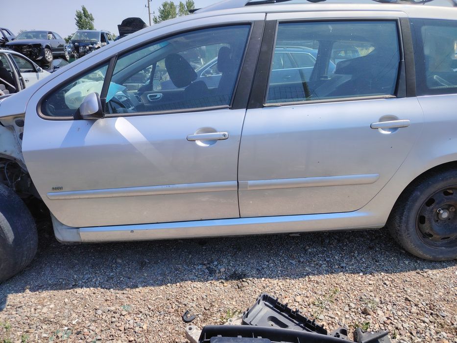 Врата Врати да Пежо 307 комби / Peugeot 307 SW