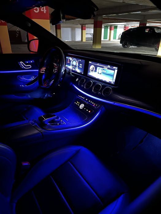 Mercedes  E300 e Plug-in Hybrid W213, BENZINĂ 2.0 – 320 CP 2020