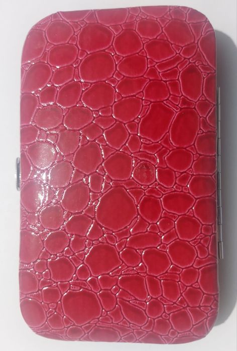 Маникюрный  набор