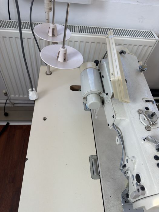 Masina de cusut industriala liniara Jack