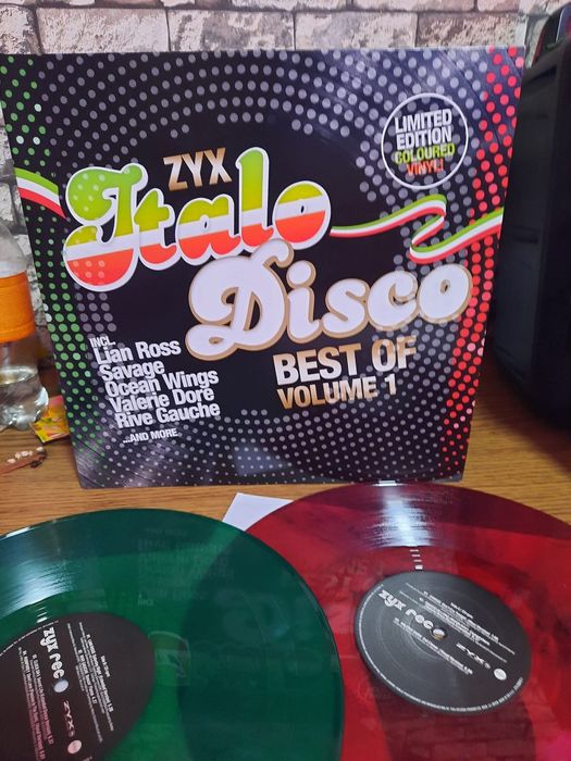 Vinil 2 Italo disco nou