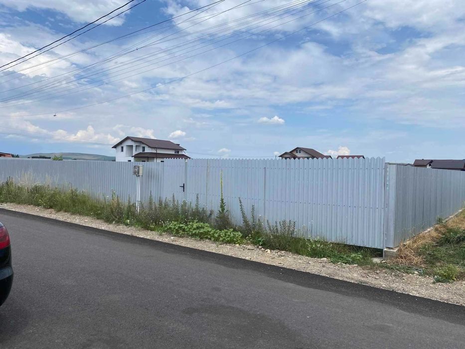 Proprietar vând teren intravilan în Piatra neamț Dumbrava roșie! Proiect de casă parter plus Foișor închis. Sau Bucătărie vară iarnă. Documente la zi!