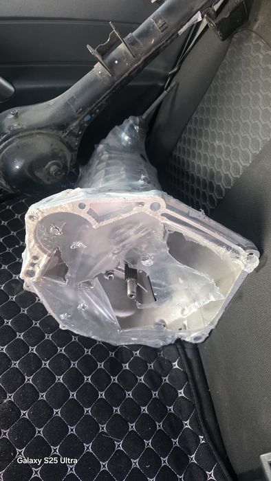 Продам каробка 5 ти ступка нива