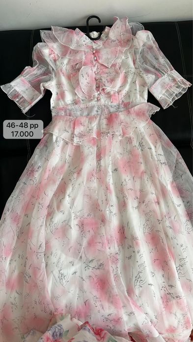 продаю. платье и двойка