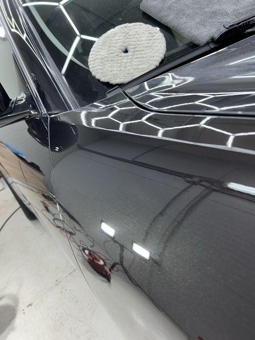 Shine Garage Varna Детайлинг  Полиране на фарове ,Детайлно почистване