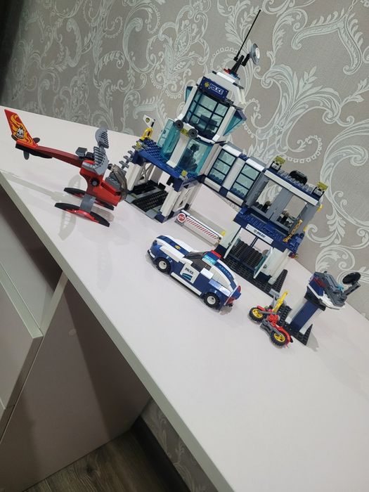 Конструктор Лего