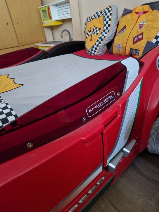 Кола легло Чилек