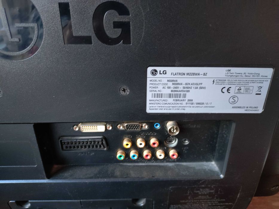 Продавам изгодно монитор/телевизор LG 24"