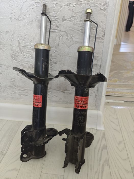 Продам Амортизаторы