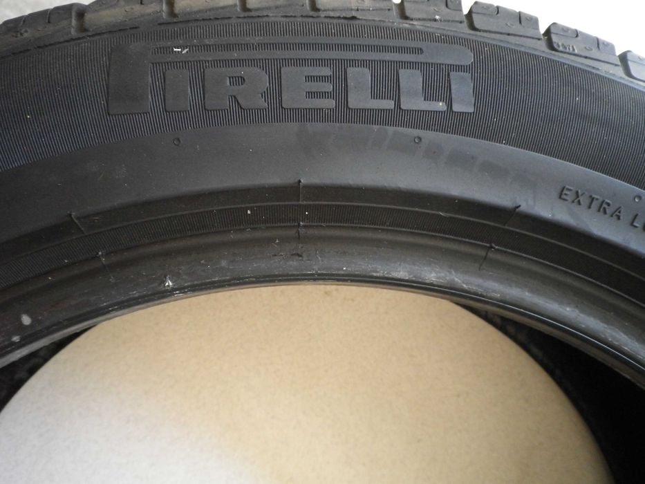 Всесезонни гуми Pirelli 215/55/18
