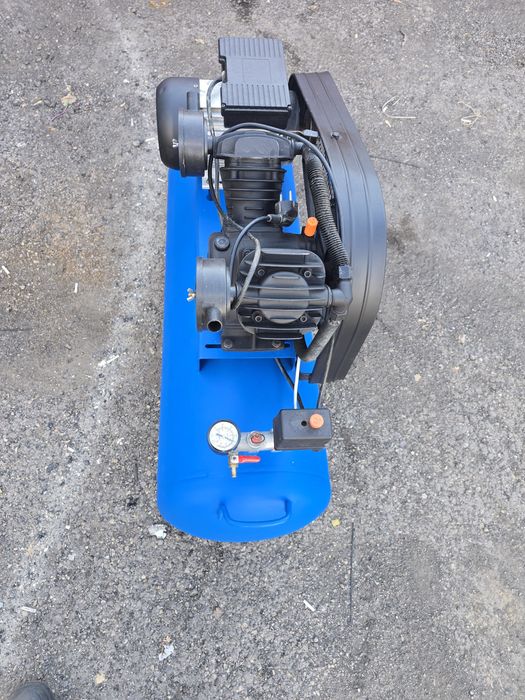 Продам компрессор  100л