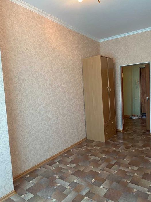 Продам 2 комнатную 12 мкр