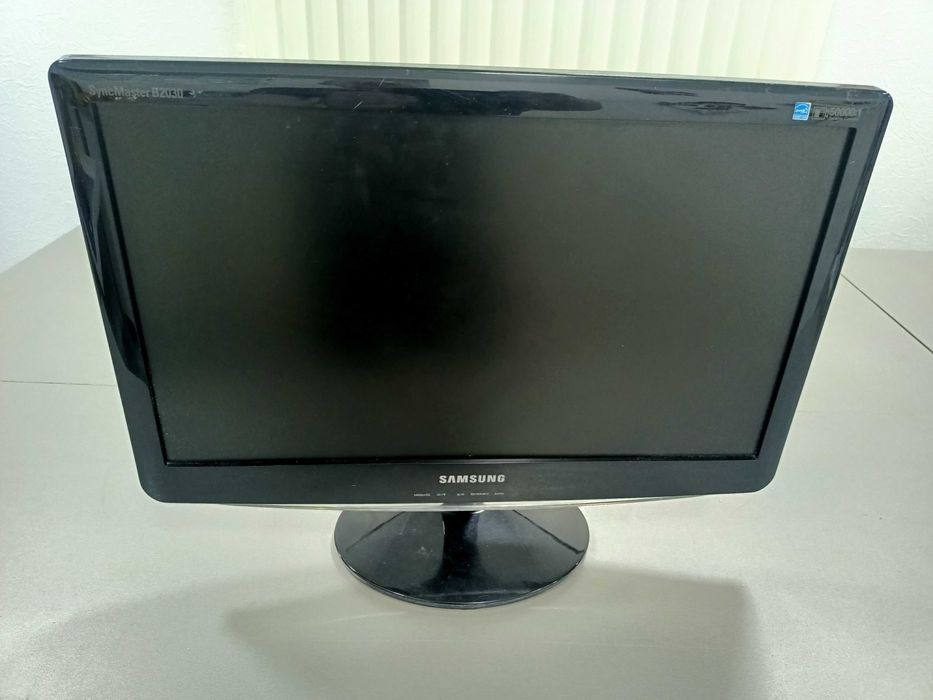 Продаётся мониторы ASUS диагональ.19, SAMSUNG, диагональ. 20 дюймов