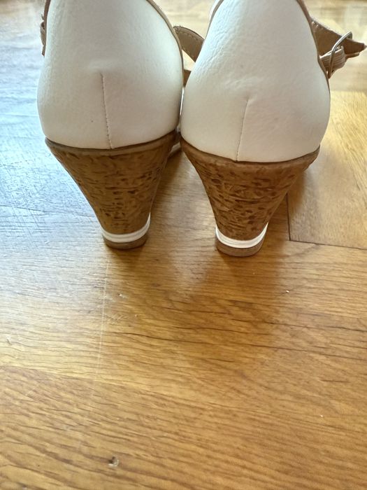 Дамски сандали 37 номер