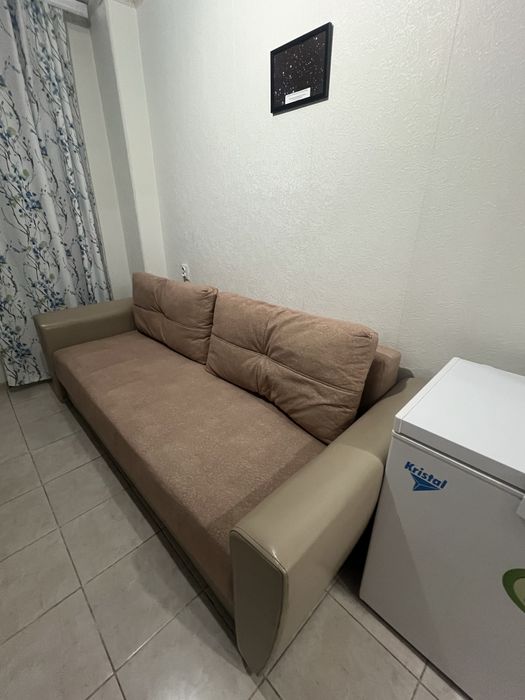 Продам диван в отличном состояний